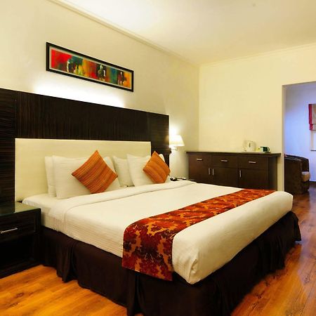 Hotel Crossroads Gurgaon Exterior foto