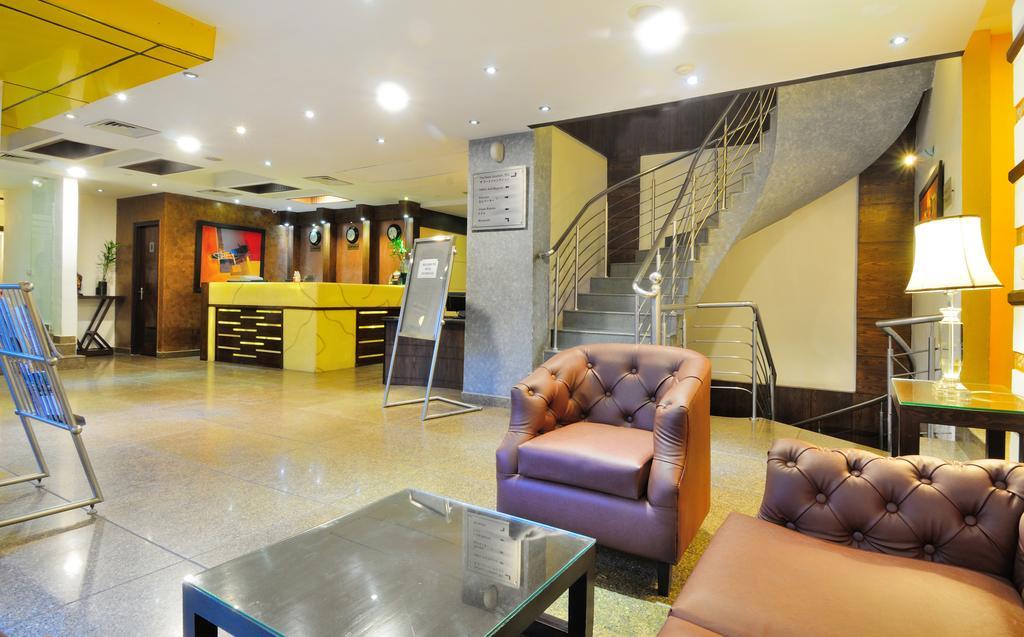 Hotel Crossroads Gurgaon Exterior foto